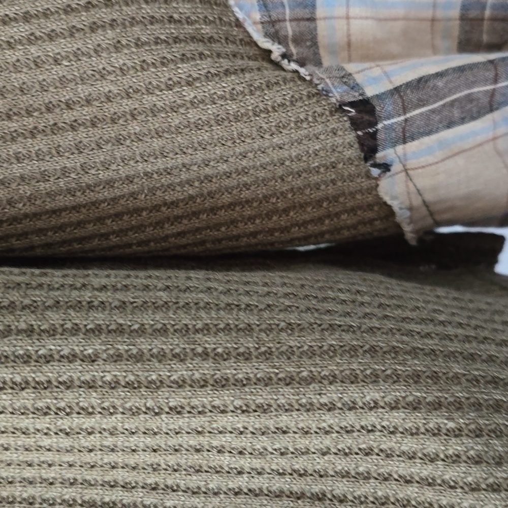 Pol olive mixed pattern top - Picture 6 of 11